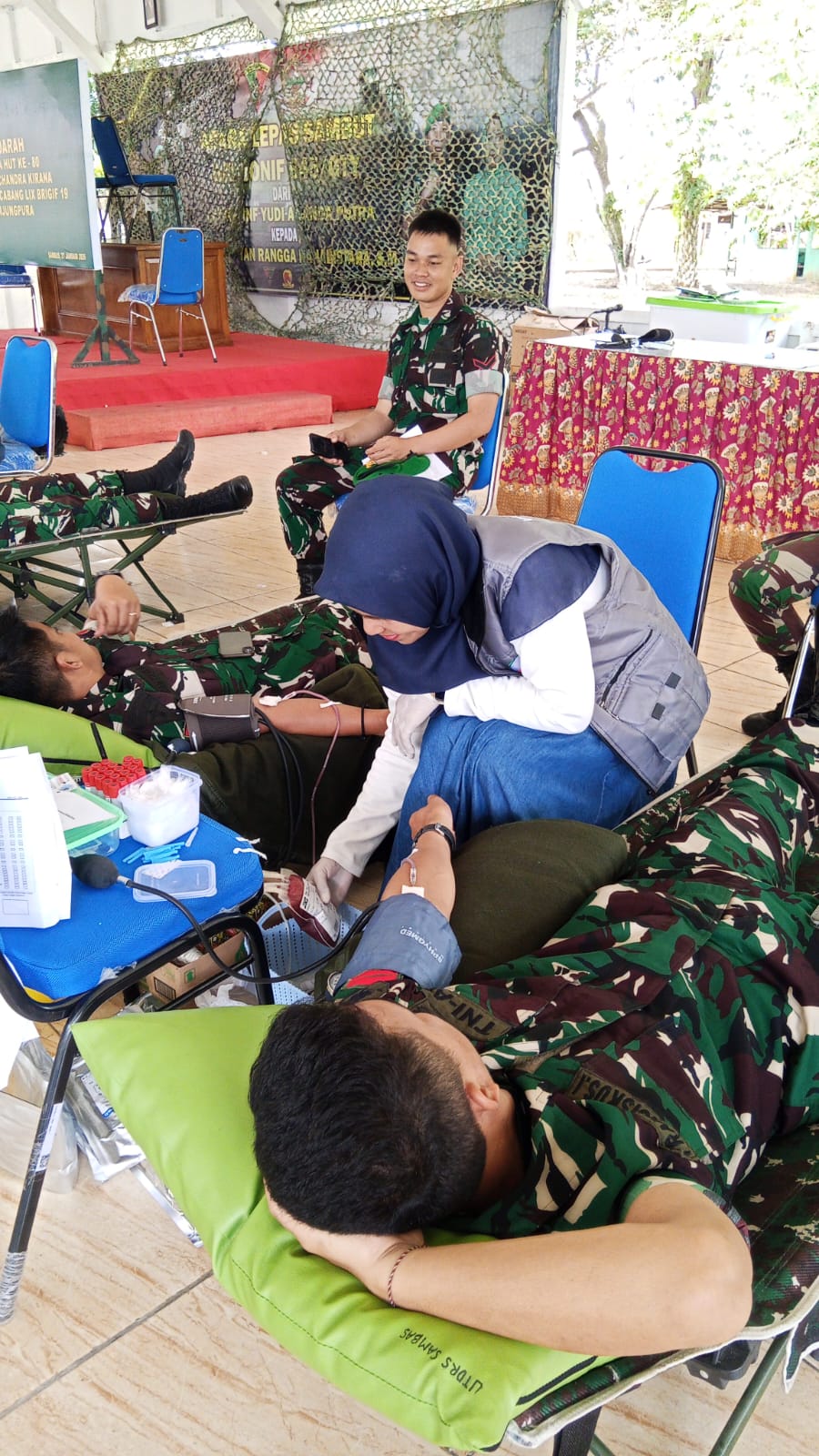 Donor darah dalam rangka ulang tahun Persit Kartika Chandra Kirana ke-80 tahun 2026